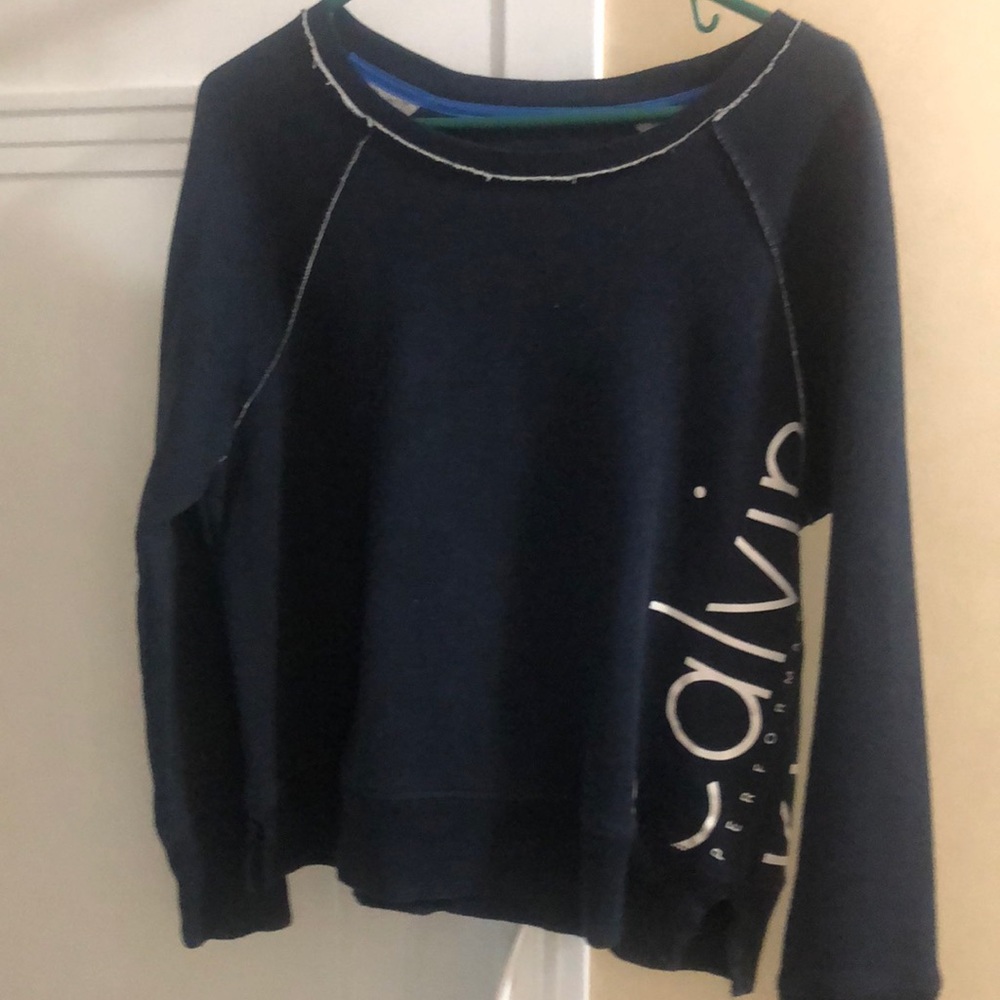 Calvin Klein sz medium crop sweatshirt,